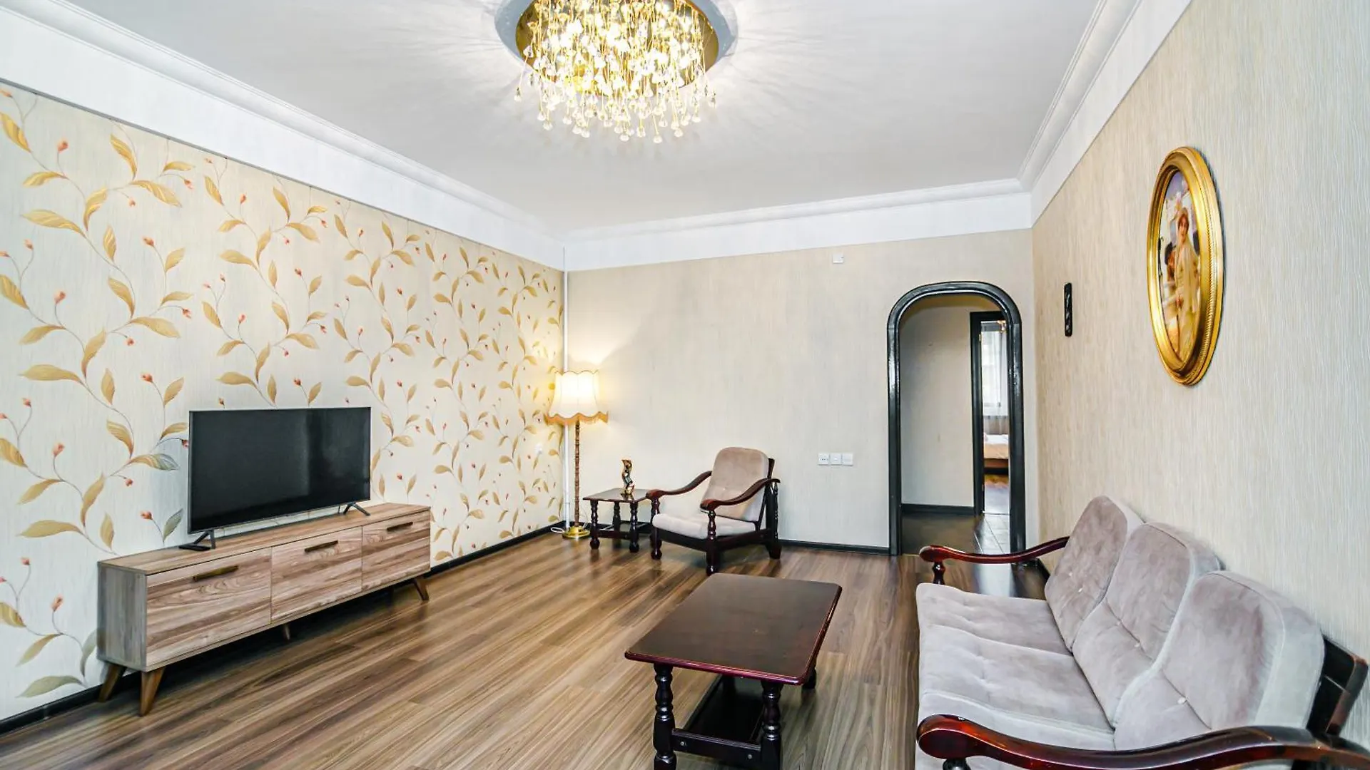 Central Apartment 2 Bedroom And Living Hall Baku Azerbaijan